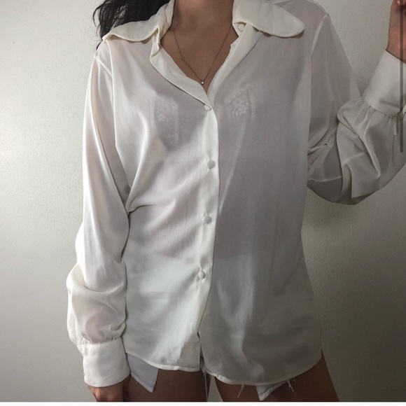 Button down blouse - Picture 2 of 5